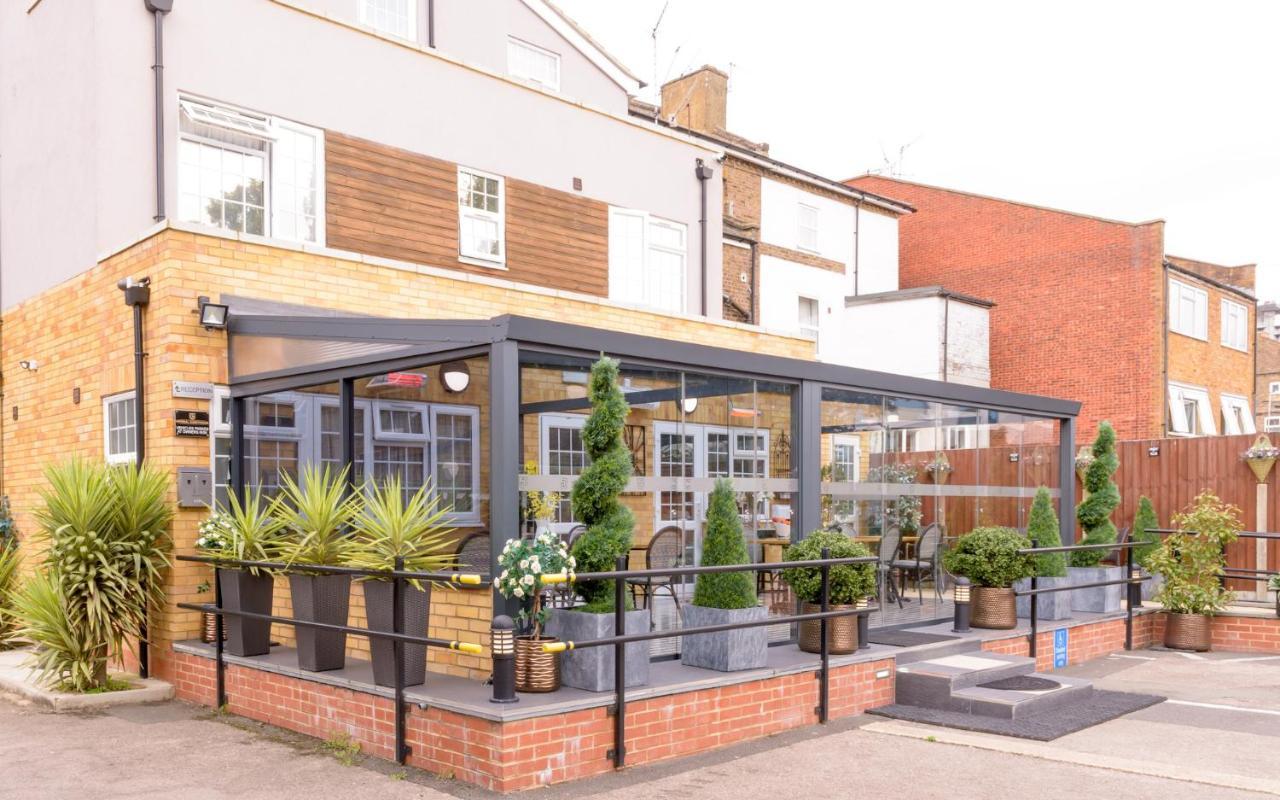 Imperial Guest House Ltd. Hounslow Exteriör bild
